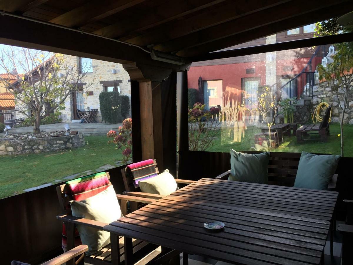 Apartamentos El Hospital De Villahormes Экстерьер фото